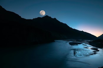 Unsplash ID ga2dW-aVdMc