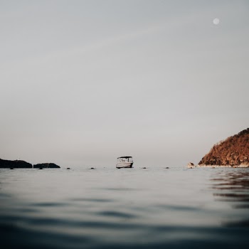 Unsplash ID gaAjLayys1A