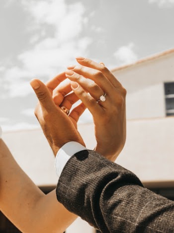 Unsplash ID gbcXXwVCMDU