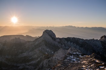 Unsplash ID GDvUVWsPnnI