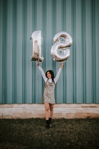 Unsplash ID Gl1_dJeOtts