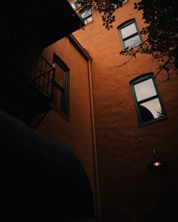 Unsplash ID GpZxVz-bngY