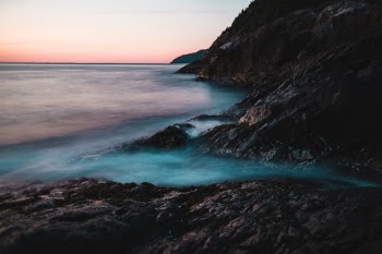 Unsplash ID gqMNnBSxQ7M