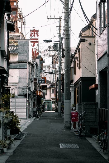 Unsplash ID grOTReWUHhU