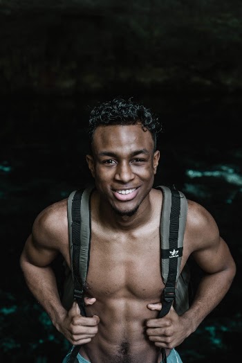 Unsplash ID Gu_Apwz0VM0