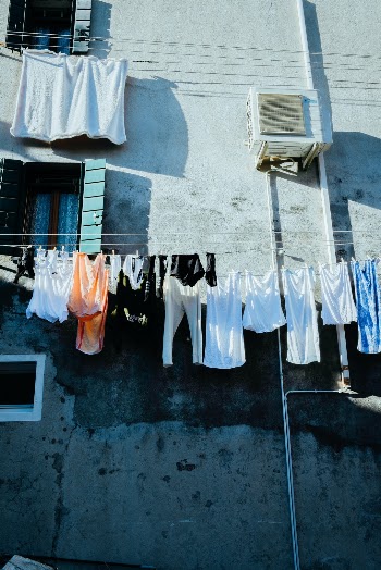 Unsplash ID gUrjjo5i_mE