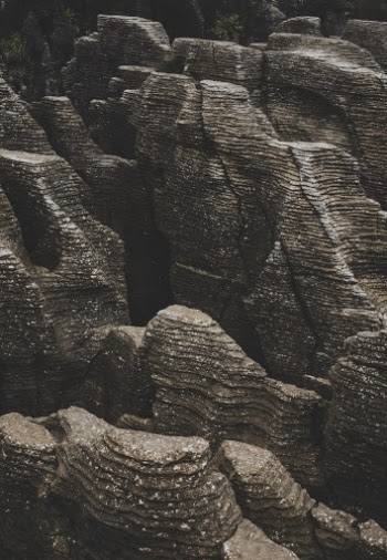Unsplash ID gxOIwb9vzIc