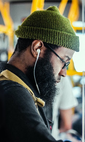 Unsplash ID h01GvYOSmlM