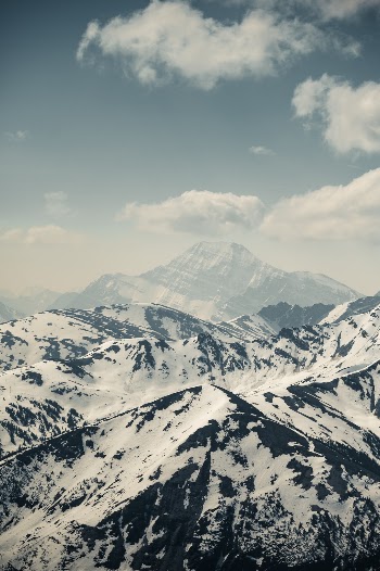 Unsplash ID H8-HJxjVOBE