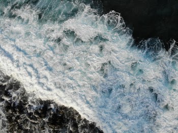 Unsplash ID -hdVRNajNec