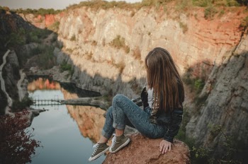 Unsplash ID hgIsO_iPILE