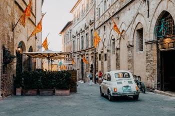 Unsplash ID HHOcwlLYyAU