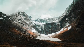 Unsplash ID HHwmAjdPm2o