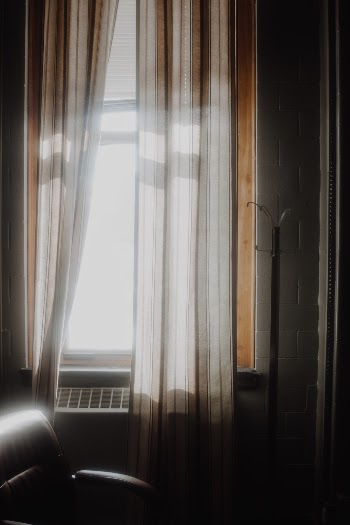 Unsplash ID hlyg8aLPWUc