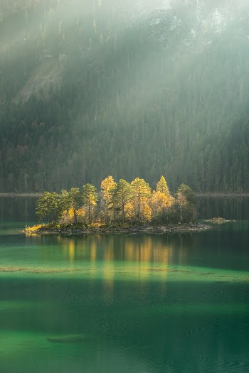 Unsplash ID hnw3Al47-KE