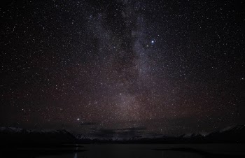 Unsplash ID HUGWwCoOuz0