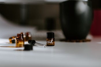 Unsplash ID hUjm79CDsNc