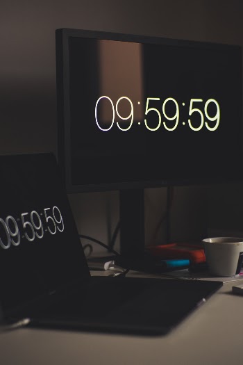 Unsplash ID Huyq5rbM_Po