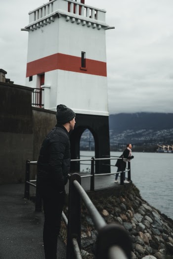 Unsplash ID hv_5eoyXz60