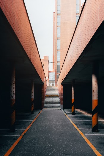 Unsplash ID HvxO34LKg00