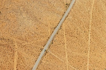 Unsplash ID hyJbDfTa-X8