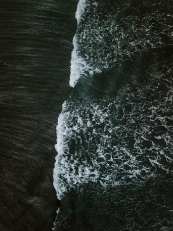 Unsplash ID hzEIMYJyCU8