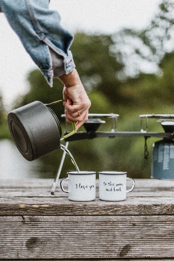 Unsplash ID hZvx336dhAg