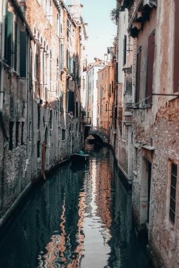 Unsplash ID I-FumXtsuYo