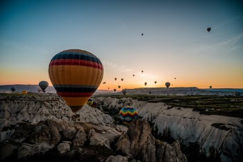 Unsplash ID i_XLLP08BOc