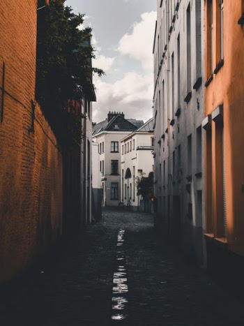 Unsplash ID iaM0zbtlgco