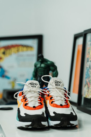 Unsplash ID IBxrK0m8a5Q