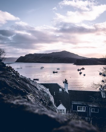 Unsplash ID Iiazl2TjJEw