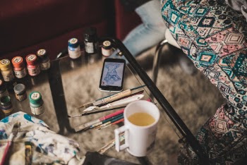 Unsplash ID IqmJwkd-jbw