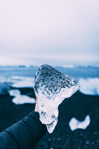 Unsplash ID IypC3YwYLlw