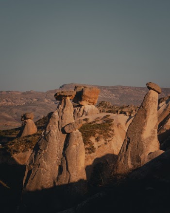 Unsplash ID JmwmaNg9yjg