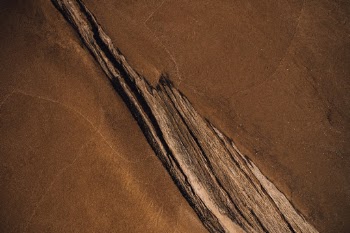 Unsplash ID JrKEOHhq54g