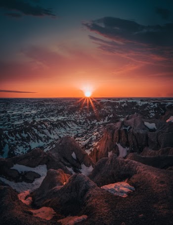 Unsplash ID jX_G3d9BDOM