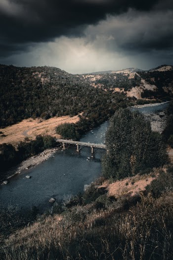 Unsplash ID jy6S6KH9S5M