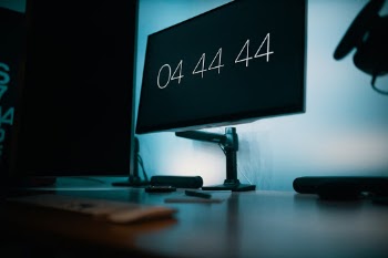 Unsplash ID K6SYIJ1DPHE