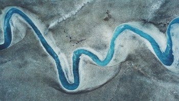 Unsplash ID KhTumTdHvOI