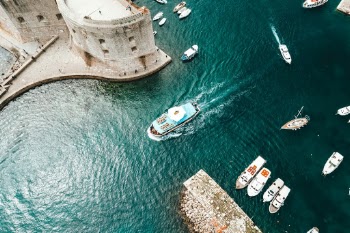 Unsplash ID KOaSlcO0AGs