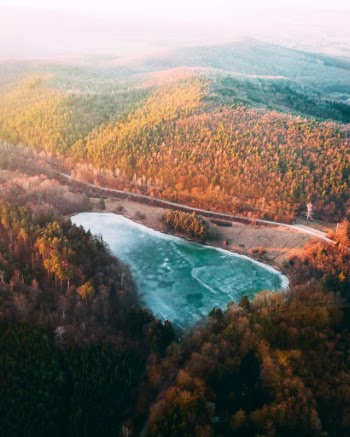 Unsplash ID KsxL6KvLXMs