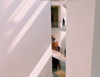 Unsplash ID kufm4FjOM-o