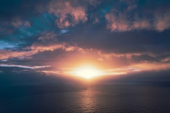 Unsplash ID kUhSwHa879s