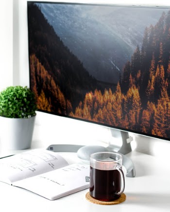 Unsplash ID kxubeW6oyE8