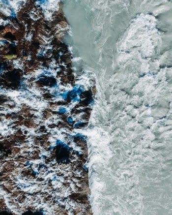 Unsplash ID KZTJ-YroKus