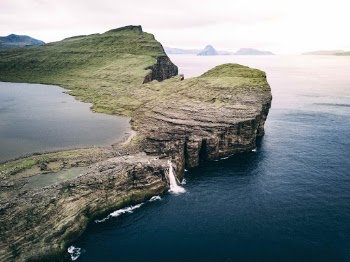 Unsplash ID l-DhcRijUyY