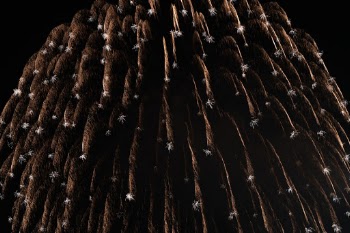 Unsplash ID L96b-ySFNMo