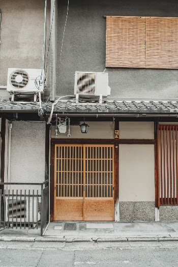 Unsplash ID LAnc1nT9b7g