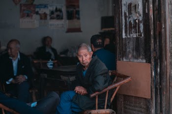 Unsplash ID laxxG0pTNR0